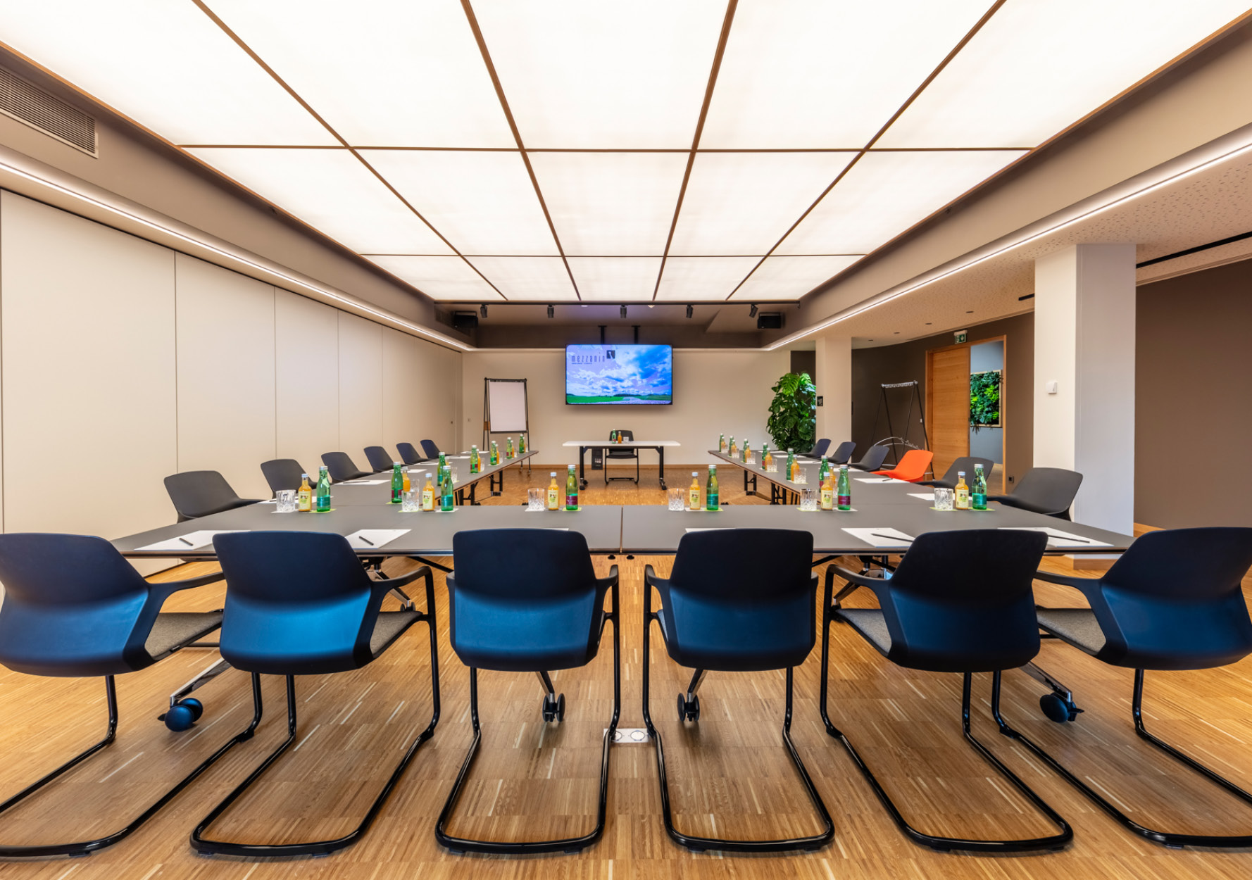 
Warning: Undefined property: stdClass::$img_alt_tag in /home/.sites/949/site1043/web/modules/mod_uk_grid/tmpl/default.php on line 58
